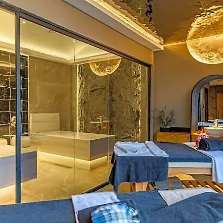 Hotel Vonresort Golden 5*