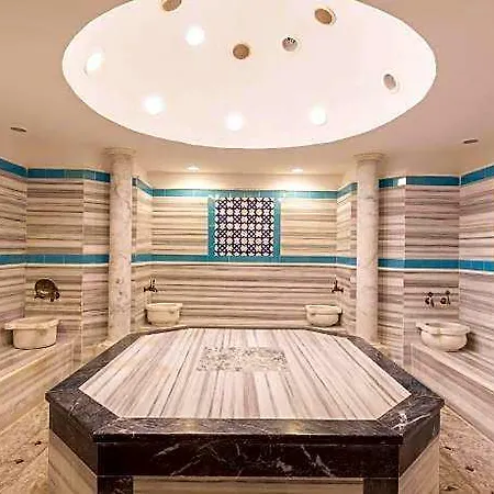 Vonresort Golden Hotel 5*